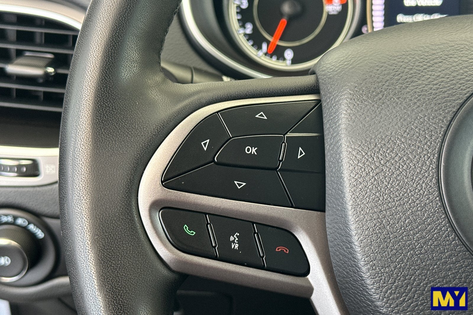 2021 Jeep Cherokee Latitude Lux FWD