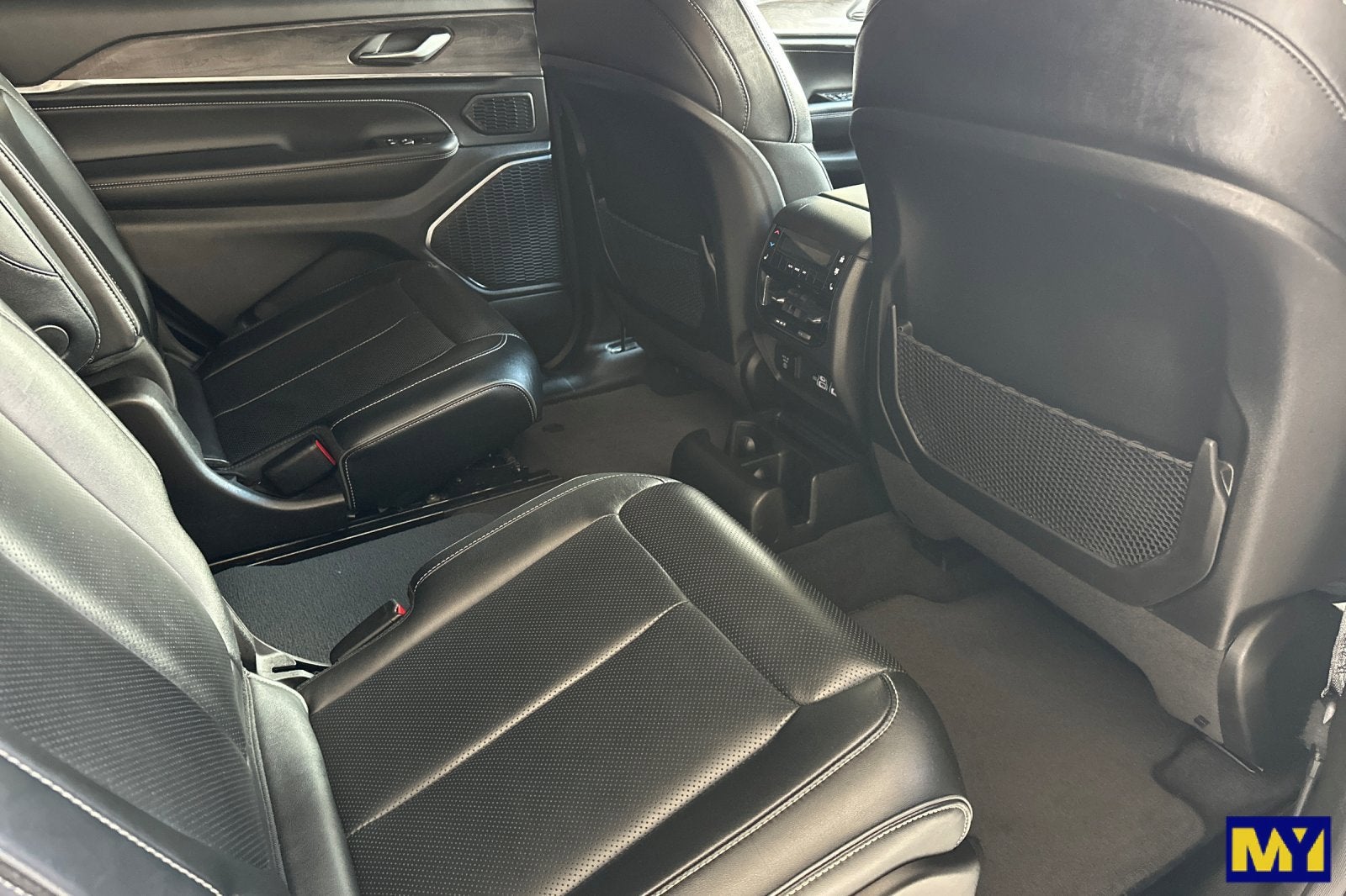 2024 Jeep Grand Cherokee L Overland 4x4