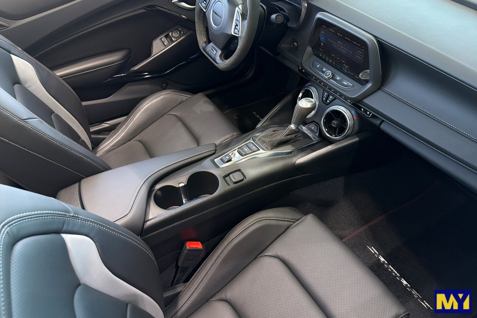 2024 Chevrolet Camaro 2LT