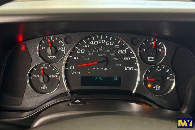 2023 Chevrolet Express Passenger 3500 1LT