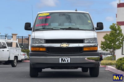 2023 Chevrolet Express Passenger 3500 1LT