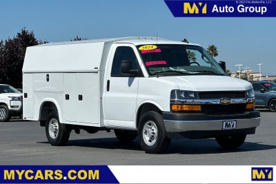 2024 Chevrolet Express Cutaway 3500 1WT