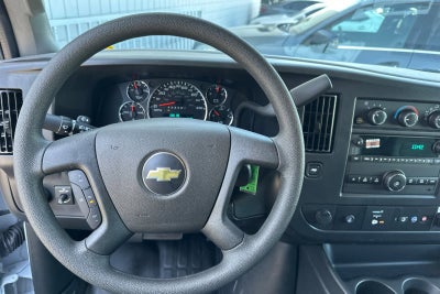 2024 Chevrolet Express Cutaway 3500 1WT