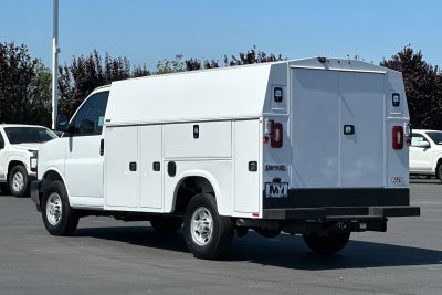 2024 Chevrolet Express Cutaway 3500 1WT
