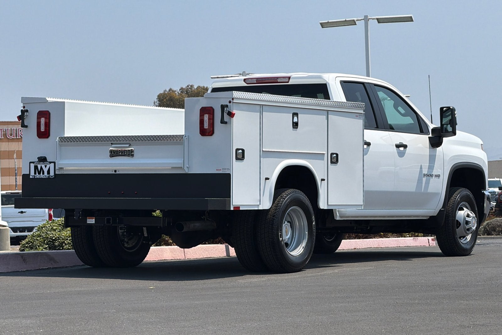 2026 Chevrolet Silverado 3500 HD WT DRW