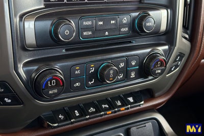 2016 Chevrolet Silverado 3500 HD High Country