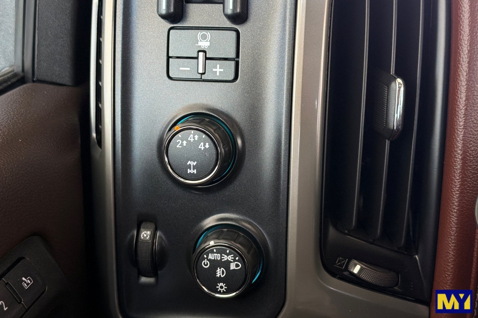 2016 Chevrolet Silverado 3500 HD High Country
