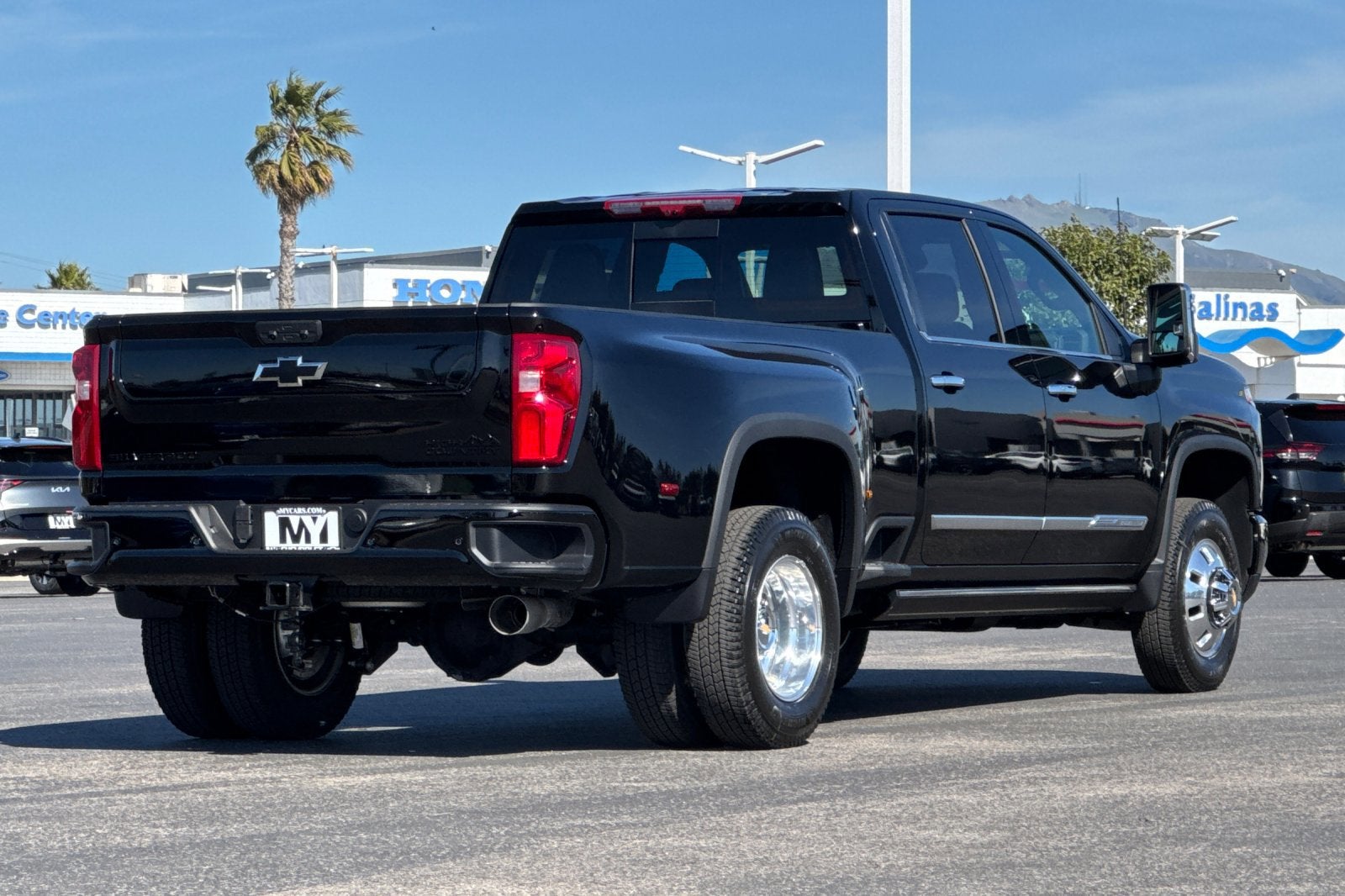 2026 Chevrolet Silverado 3500 HD High Country DRW