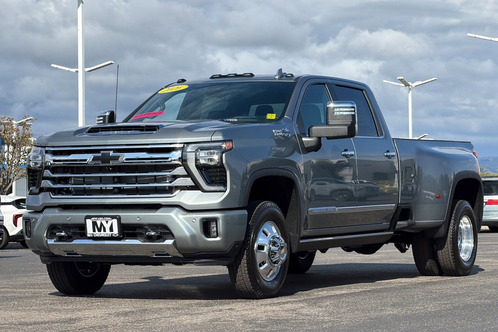 2026 Chevrolet Silverado 3500 HD High Country DRW