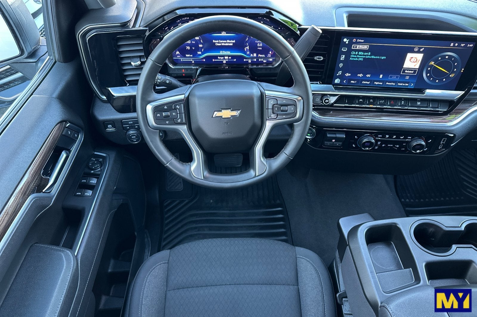 2025 Chevrolet Silverado 1500 LT (2FL)