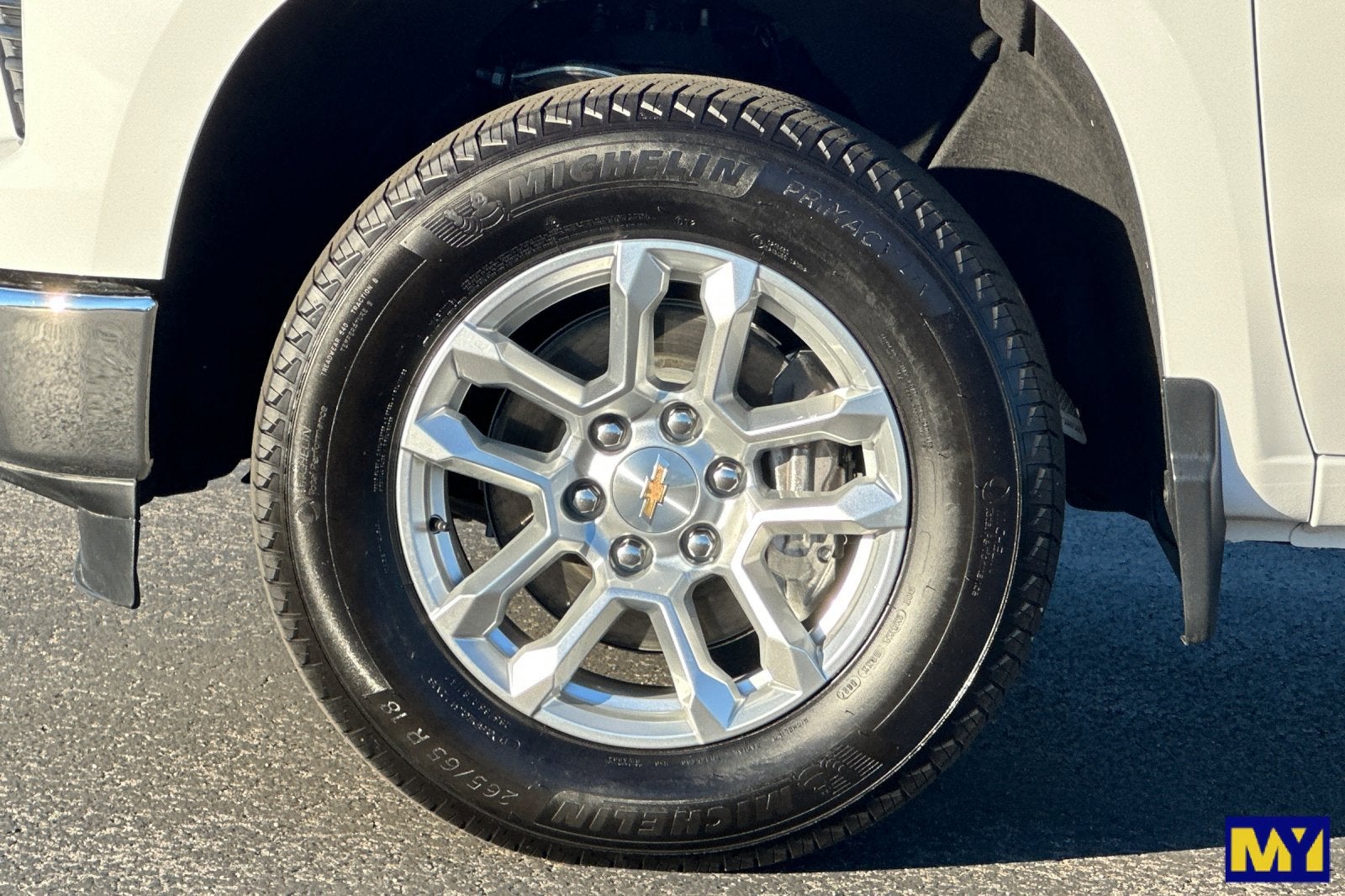 2025 Chevrolet Silverado 1500 LT (2FL)