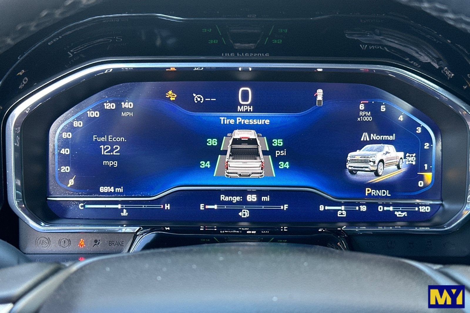 2025 Chevrolet Silverado 1500 LT (2FL)