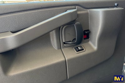 2024 Chevrolet Express Cargo 2500 WT