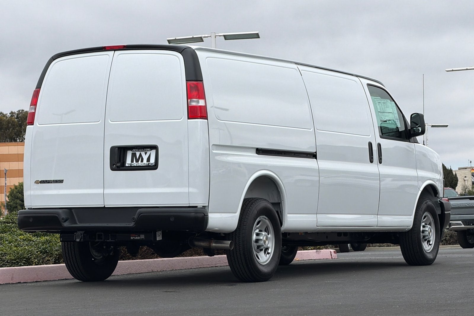 2026 Chevrolet Express Cargo WT