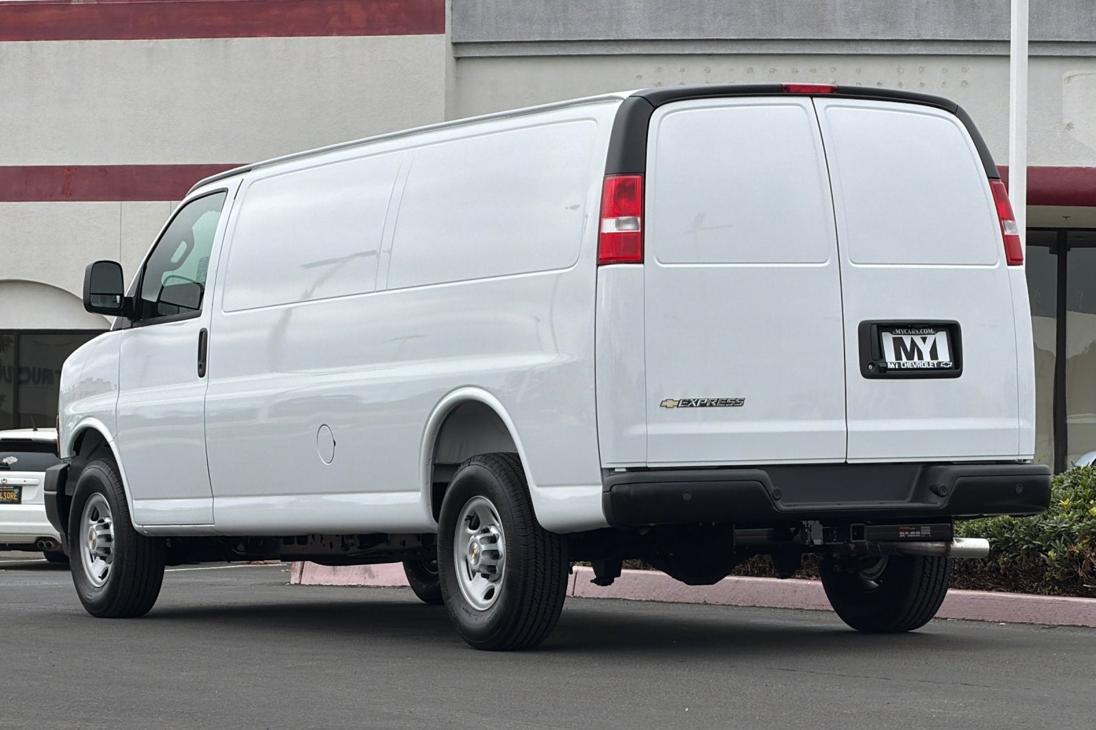 2026 Chevrolet Express Cargo WT