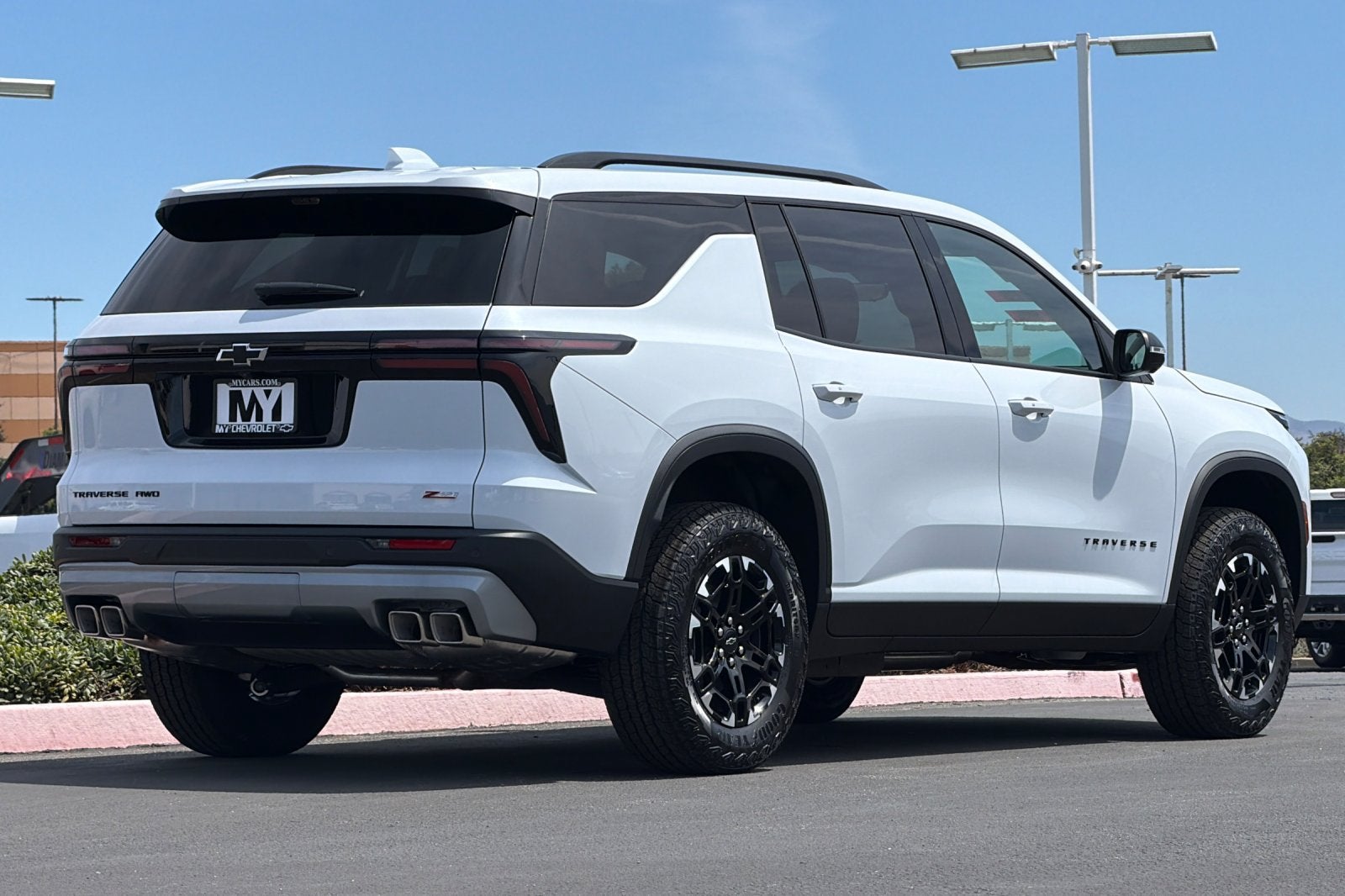 2027 Chevrolet Traverse Z71