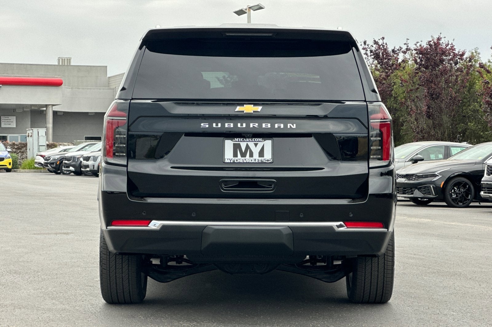 2026 Chevrolet Suburban LS