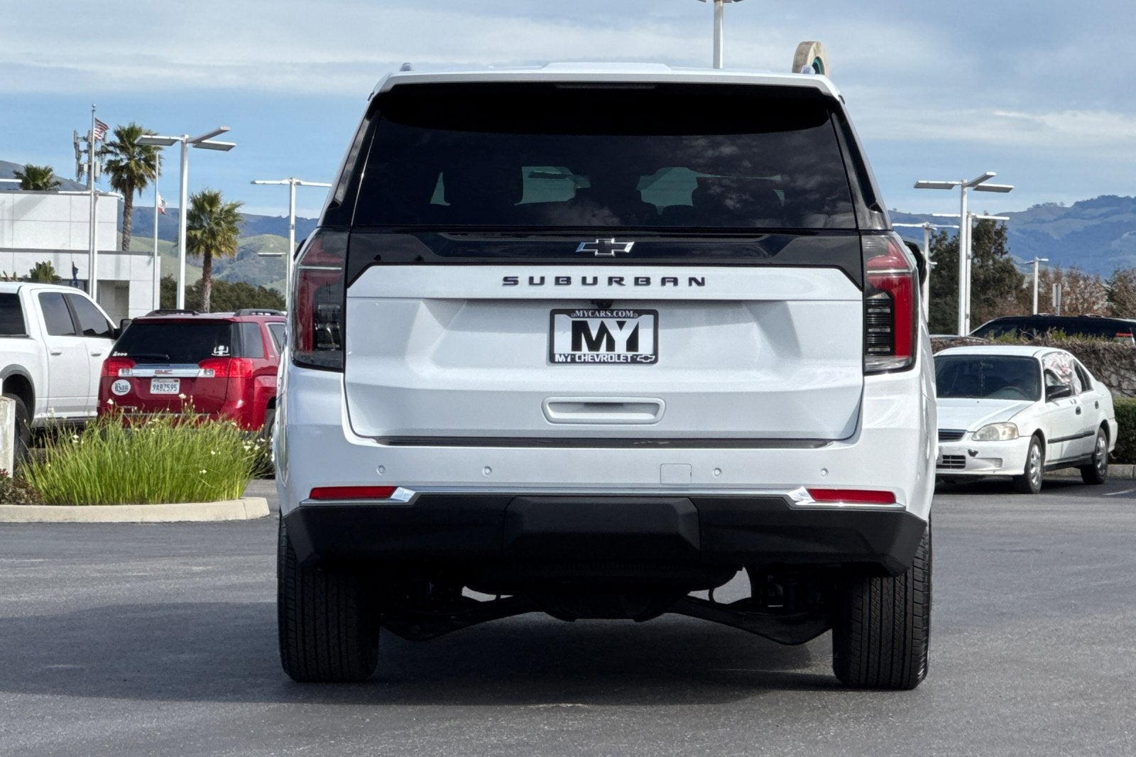 2026 Chevrolet Suburban LS