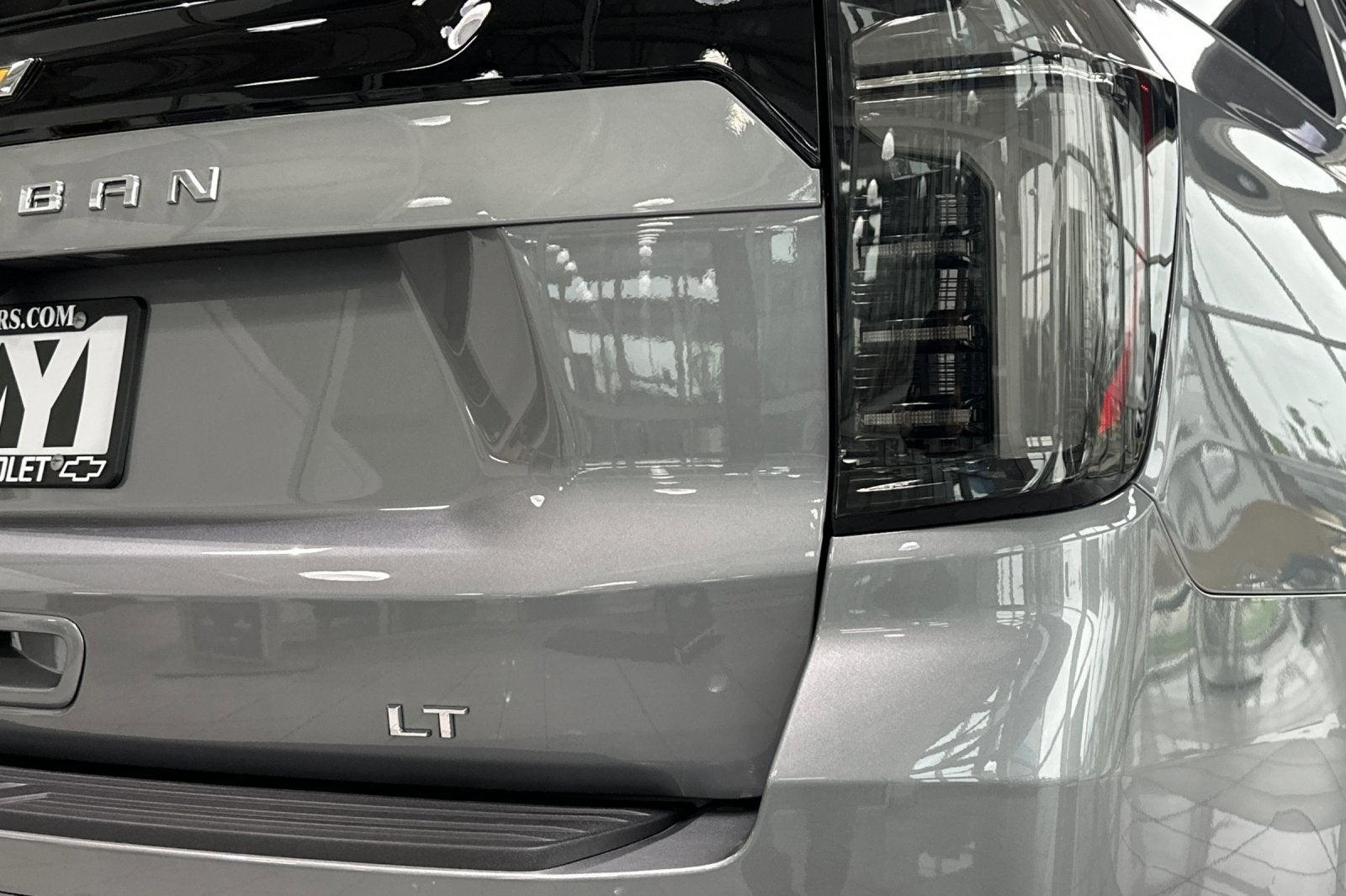 2026 Chevrolet Suburban LT