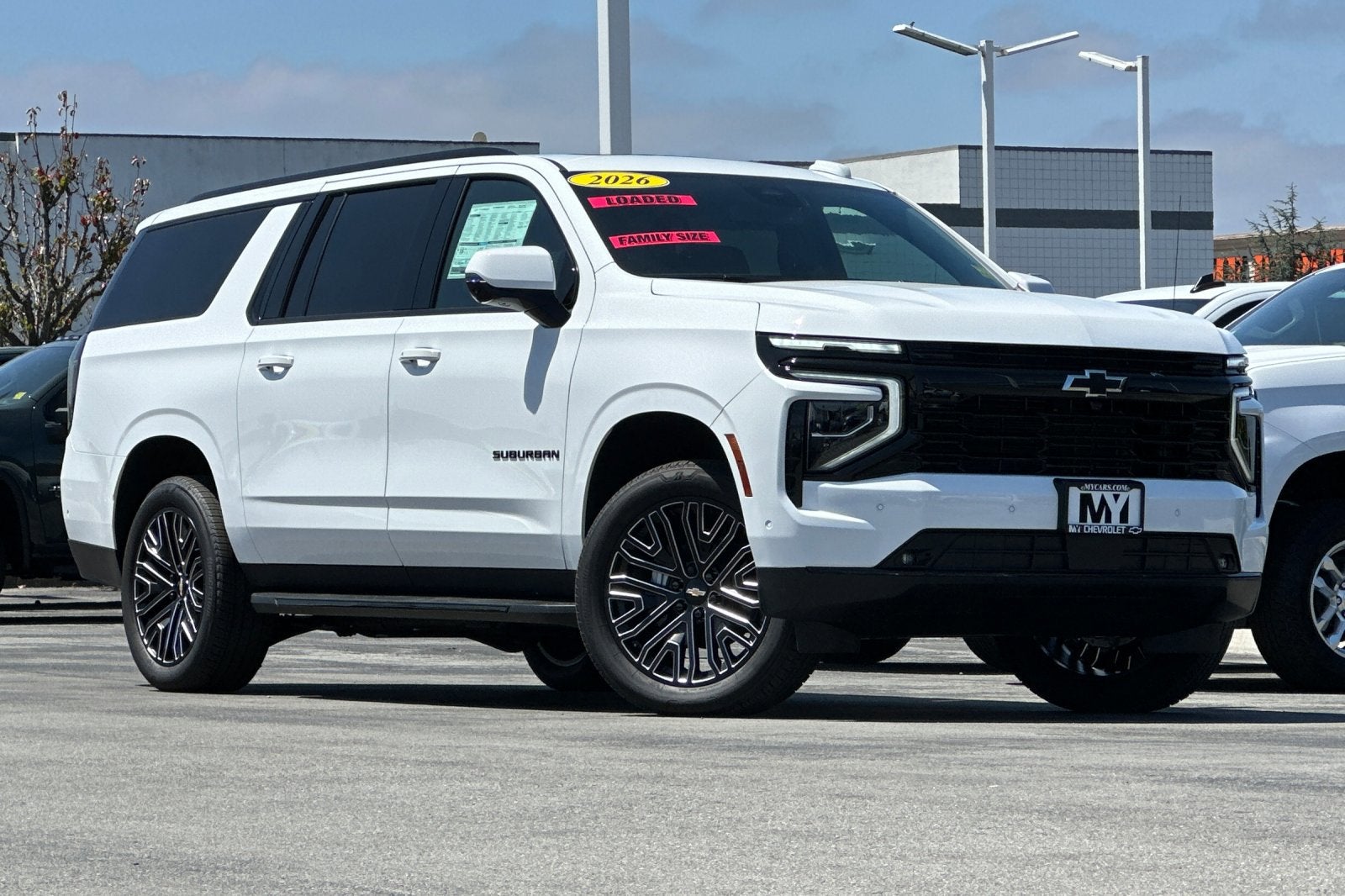 2026 Chevrolet Suburban RST - Photo 2