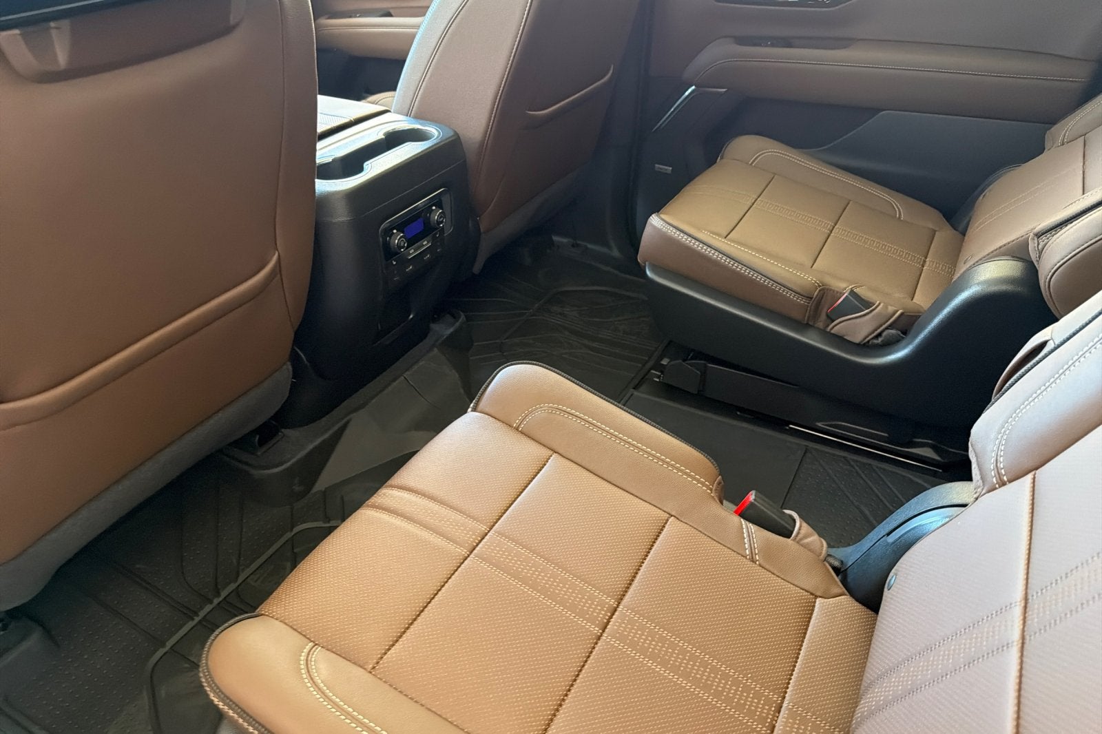 2027 Chevrolet Suburban High Country