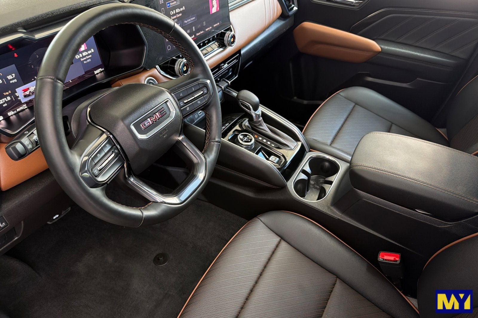 2024 GMC Canyon AT4
