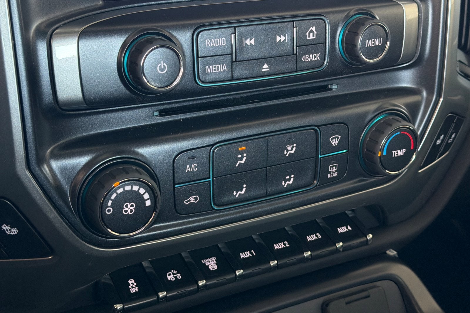 2026 Chevrolet Silverado 5500 HD LT