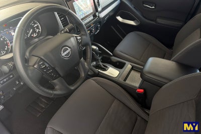 2022 Nissan Frontier Crew Cab SV 4x2