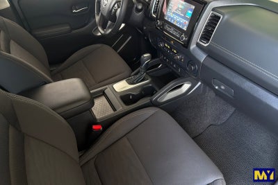 2022 Nissan Frontier Crew Cab SV 4x2