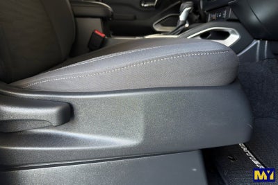 2022 Nissan Frontier Crew Cab SV 4x2