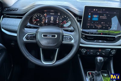 2022 Jeep Compass Latitude FWD