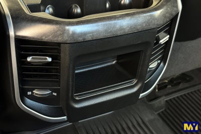 2023 RAM 3500 Big Horn Crew Cab 4x4 8' Box