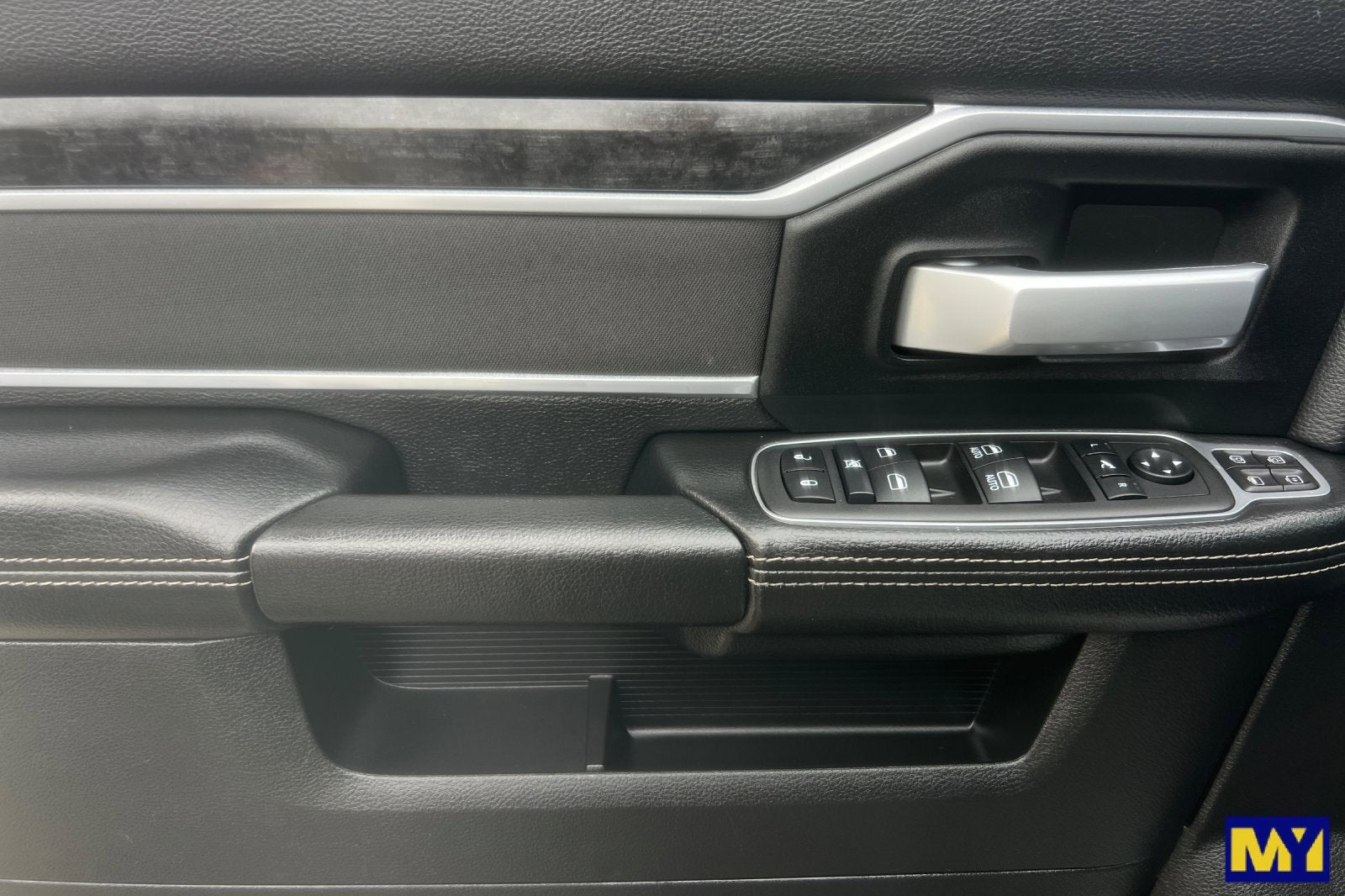 2024 RAM 2500 Big Horn Crew Cab 4x4 6'4" Box