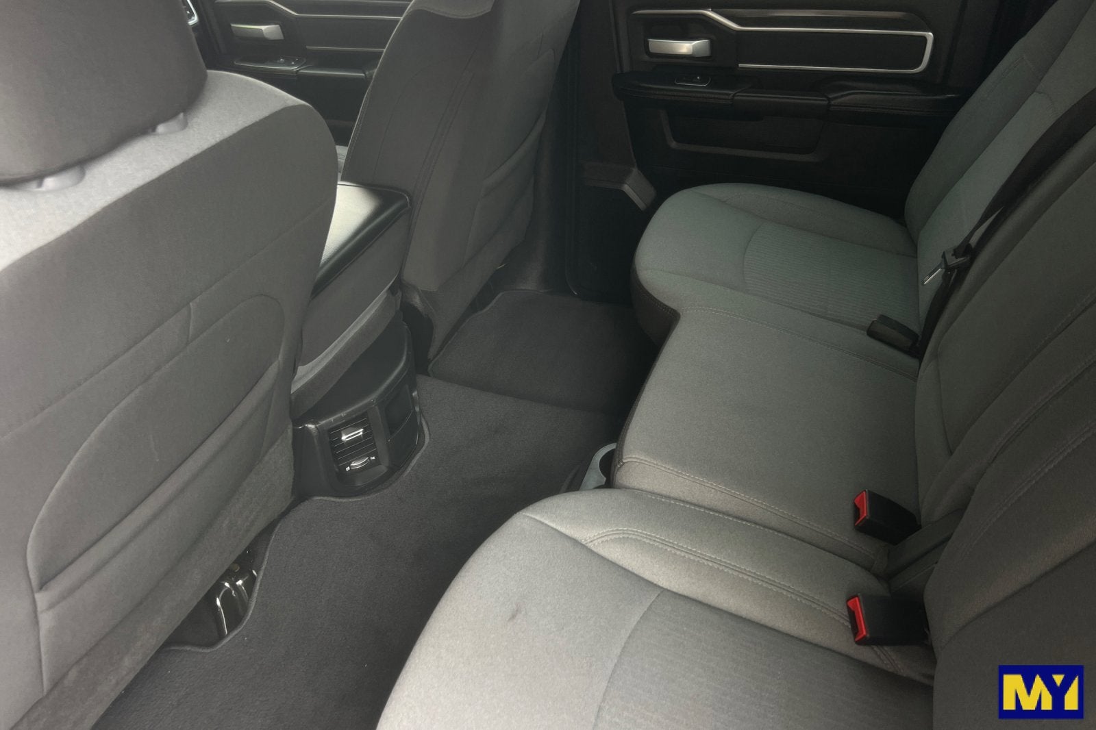 2024 RAM 2500 Big Horn Crew Cab 4x4 6'4" Box