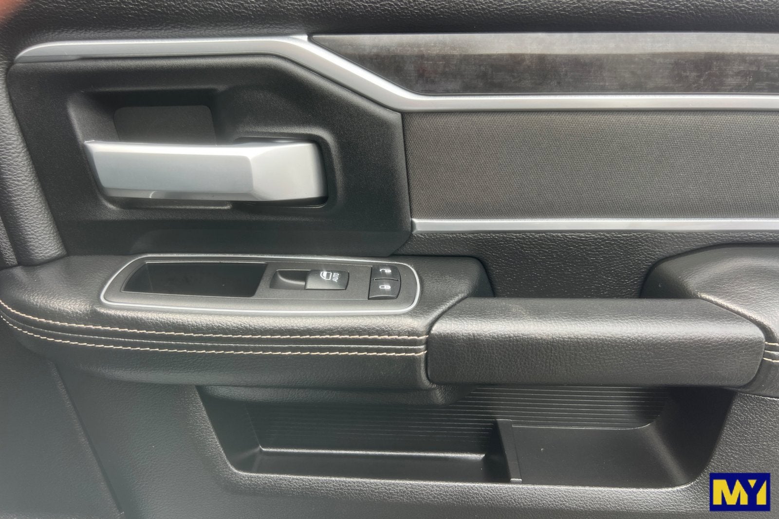 2024 RAM 2500 Big Horn Crew Cab 4x4 6'4" Box