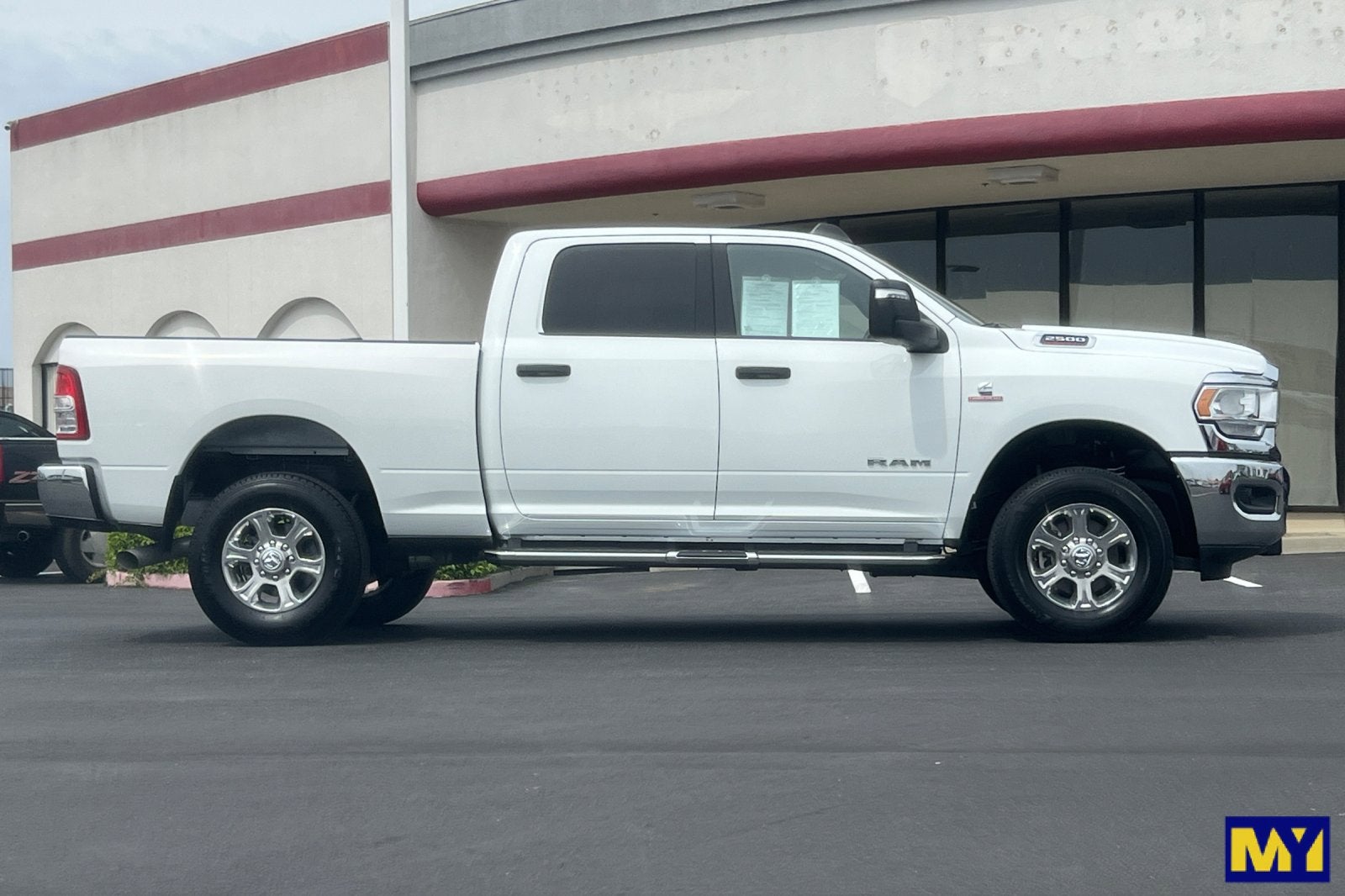 2024 RAM 2500 Big Horn Crew Cab 4x4 6'4" Box