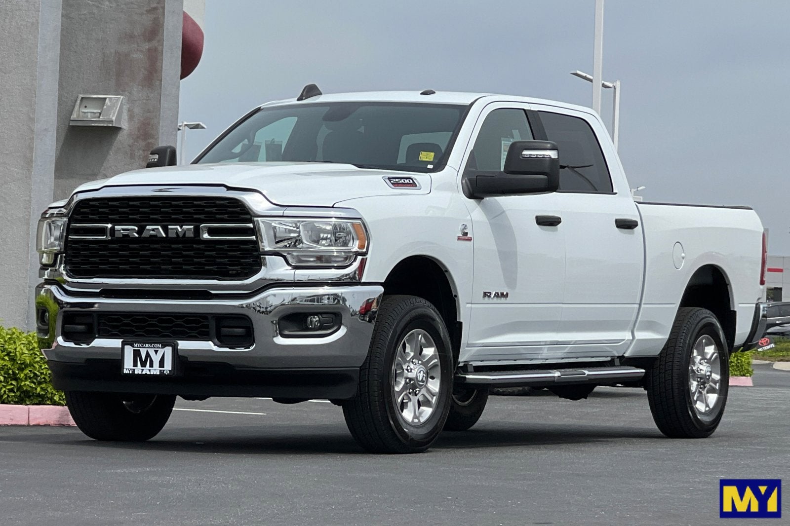 2024 RAM 2500 Big Horn Crew Cab 4x4 6'4" Box