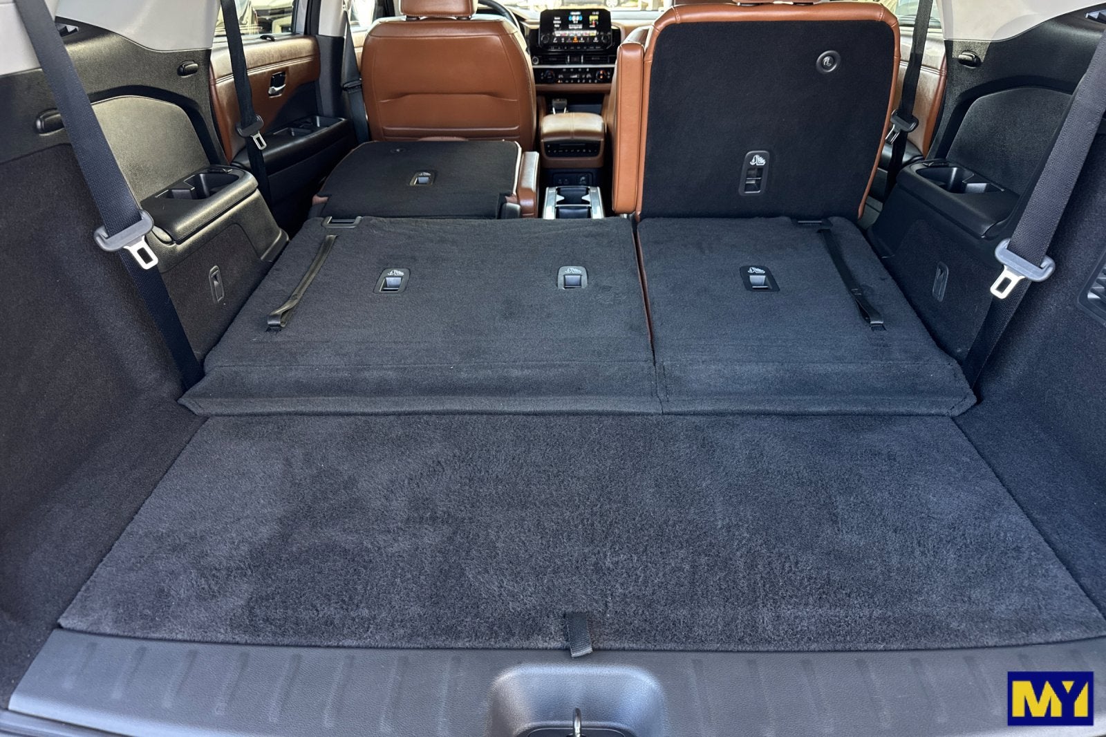 2023 Nissan Pathfinder Platinum FWD