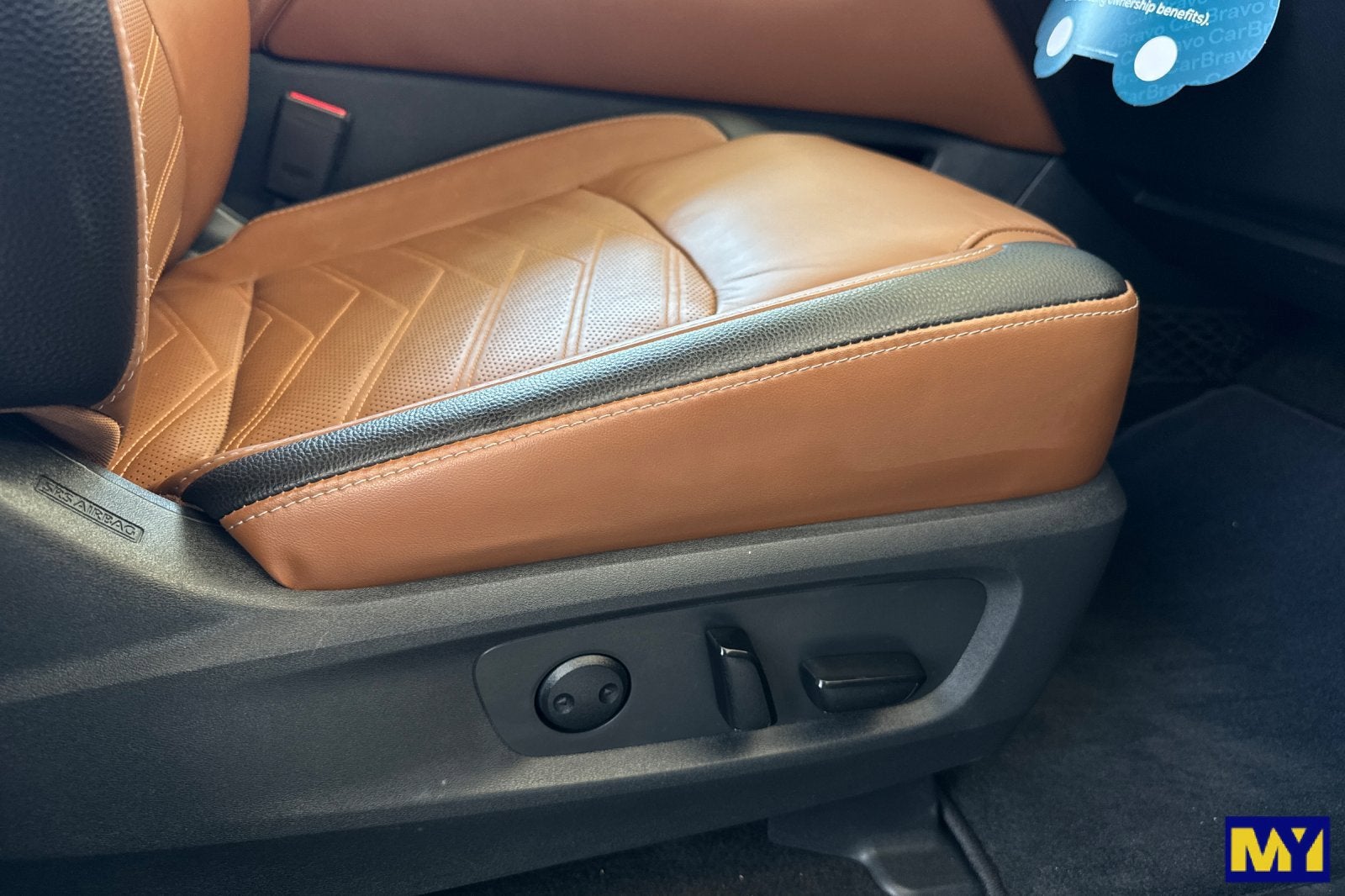 2023 Nissan Pathfinder Platinum FWD