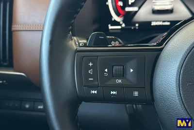 2023 Nissan Pathfinder Platinum FWD