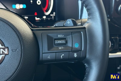 2023 Nissan Pathfinder Platinum FWD