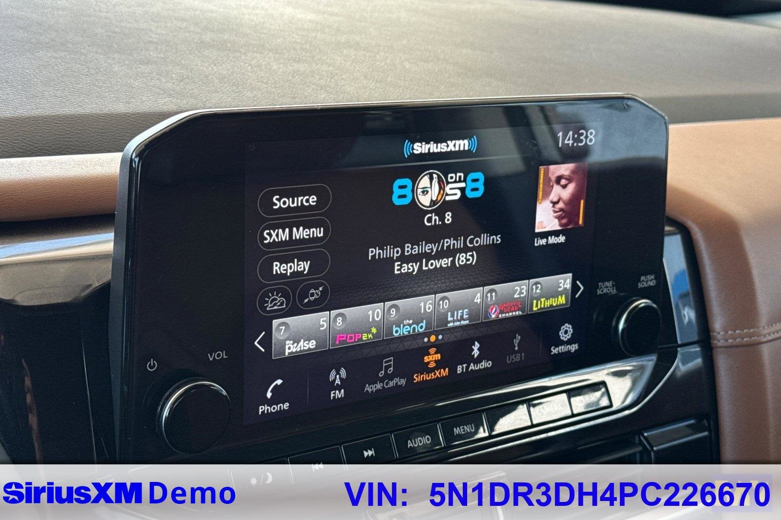 2023 Nissan Pathfinder Platinum FWD