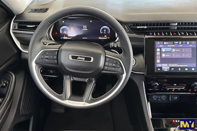 2024 Jeep Grand Cherokee Laredo X