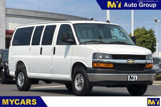 2025 Chevrolet Express Passenger LT