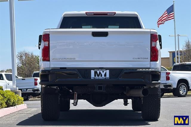 2024 Chevrolet Silverado 2500HD Custom