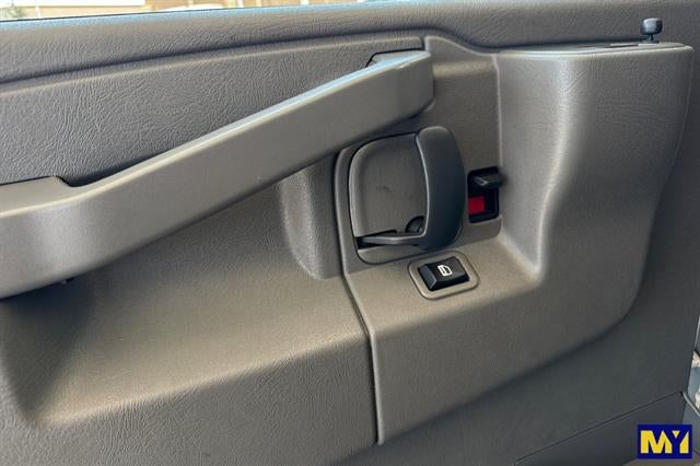 2024 Chevrolet Express Cargo Van Base