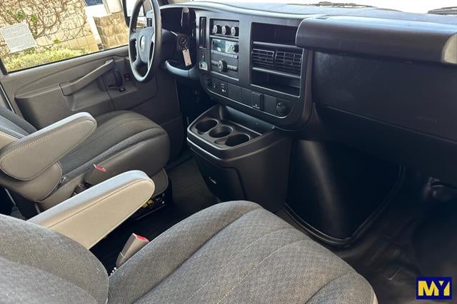 2024 Chevrolet Express Cargo Van Base