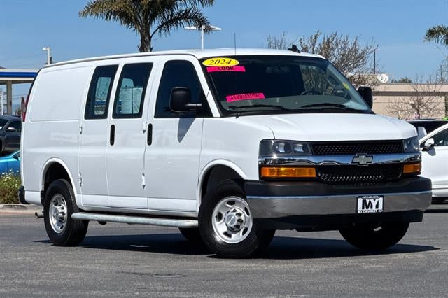 2024 Chevrolet Express Cargo Van Base