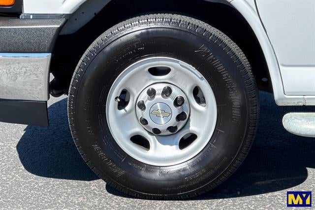 2024 Chevrolet Express Cargo Van Base