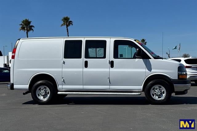 2024 Chevrolet Express Cargo Van Base